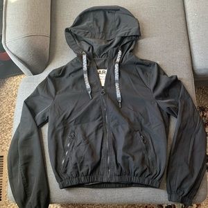 Cropped Black Wind Breaker